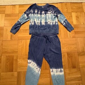 Old Navy Blue and Light Blue Tie-Dye Kids Pajama Set